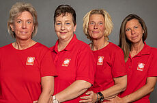 Fotoshooting von CPB-Mitarbeiterinnen vorne